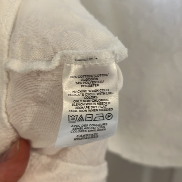 LOFT Flower Detail Top - Picture 4 of 5